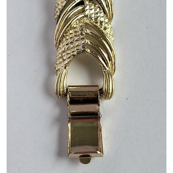 Pegasus Coro Bracelet Vintage Mid Century Modern MCM Gold - Picture 6 of 13
